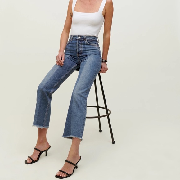 Reconstructed High Rise Straight Jeans | Reformation | 26 - Picture 4 of 7
